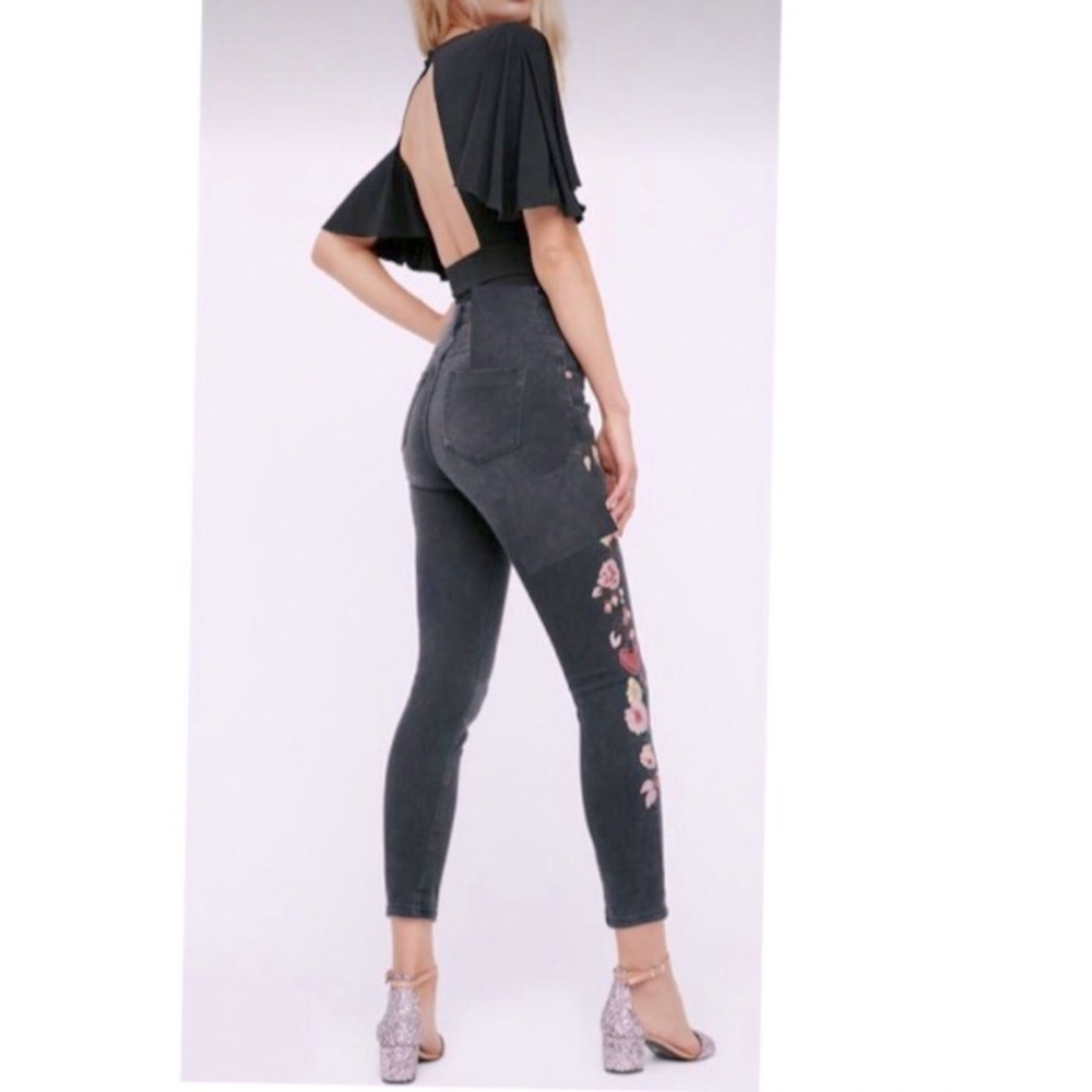 Blue Spice Black Distressed skinny floral embroidery Jeans - Picture 2 of 10